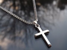 Small silver cross crucifix pendant necklace on silver plated chain by Hudegate