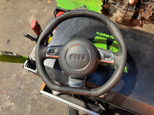 Audi line flat bottom - 8p, s