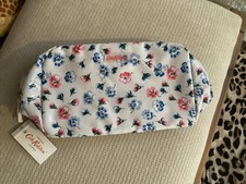 Cath Kidston Wash Bag Make Up Bag New With Tags Flower Floral Neutral Travel