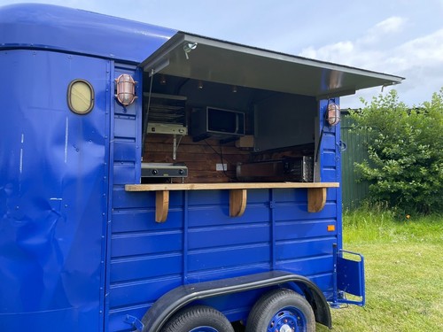 Horse box mobile - bar, /