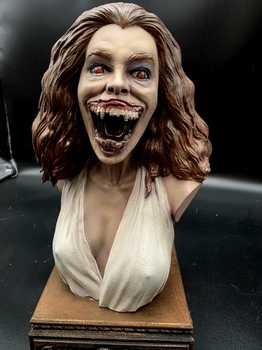 Amy peterson fright night bust - amy,