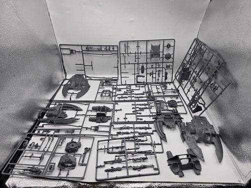 Wave serpent falcon sprue - serpent,