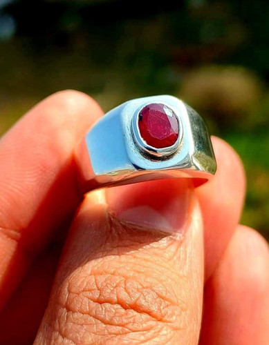 Natural red ruby - red, ring