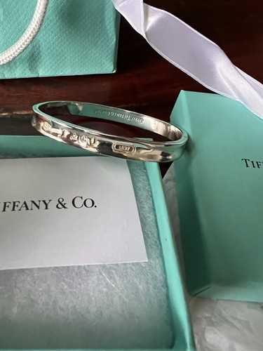 Tiffany solid hinged - &, co