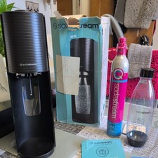 SodaStream Terra Classic Black box damaged but contents new unwanted gift 