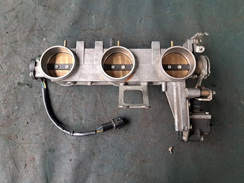 4975 triumph sprint st1050 - 4975,