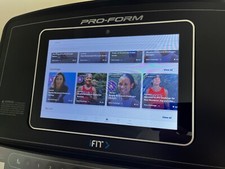 Pro Form Performance 600i Treadmill with iFit Colour Screen