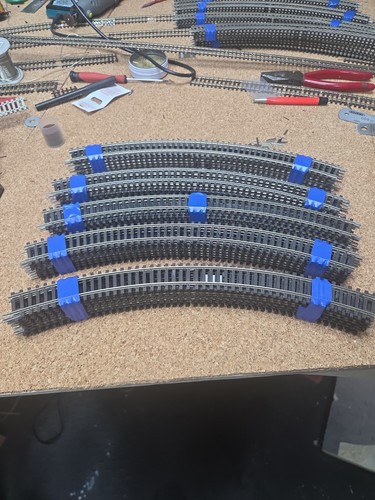 Gauge 2nd radius track 8 - x,