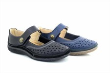 Boulevard L408 Casual Wide Fitting Touch Fastening Perforated Bar Shoes 