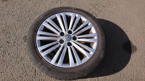 Vauxhall insignia design - vauxhall,