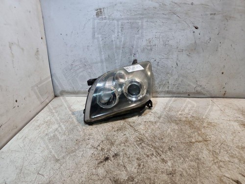 Toyota avensis headlight - toyota,