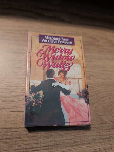Merry widow waltz - merry,