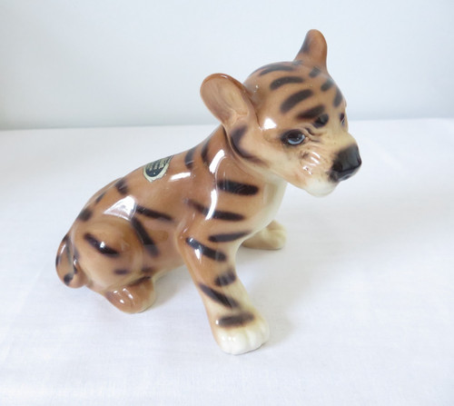 Trentham tiger cat - tiger,