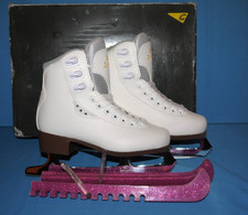 Boxed & Near Pristine Graf