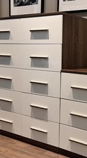 schreiber chest of drawers