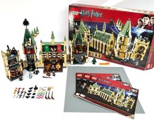 Lego 4842 Harry Potter Hogwarts Castle with Extras Pieces. Near Complete Set