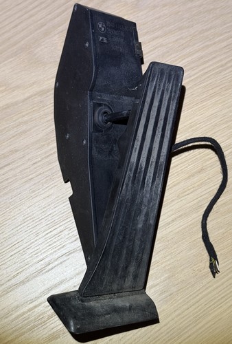 Bmw accelerator throttle pedal - throttle,