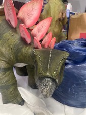 dinosaur statue stegosaurus 