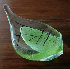 FINE MID-CENTURY GLASS FREEFORM LEAF SCULPTURE, CLEAR, GREEN, BLACK, BUBBLES.