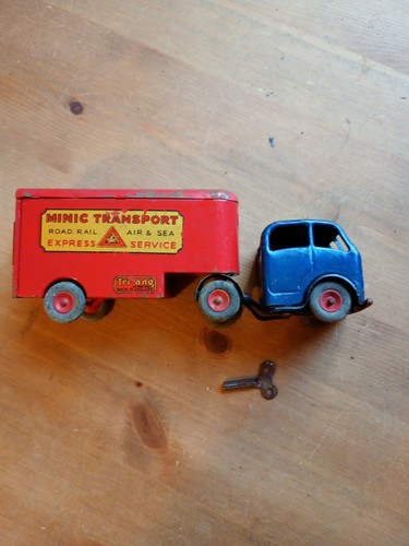Tri ang minic - minic, models