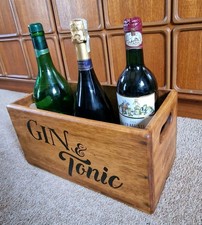 Gin & Tonic Holds 6 Bottles