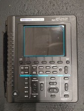 Used working Tektronix THS720A 100MHz 500MS/s 2Ch Digital Oscilloscope