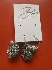 Bibi Bijoux Earrings Has 4 Interchangeable Charms 