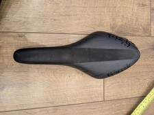 Fizik Arione Saddle Scratched (130mm)