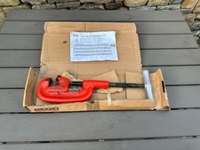 RIDGID 2A/202 HEAVY DUTY PIPE CUTTER 1/8" TO 2" CAPACITY 