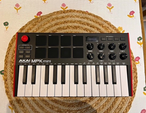 Akai mpk mini key synth - akai,