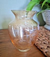 Vintage peach coloured glass - coloured,