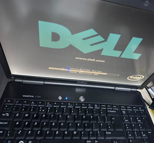 Dell vostro 1700 - dell, 17.3"