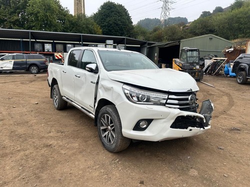 Toyota hilux breaking - toyota,