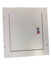 LIVE ELECTRICAL 125A 4way TPN Distribution Board With SPD