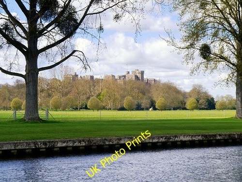 Photo 6x4 windsor - windsor,, home