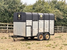 Livestock Trailer For Transport Of Livestock Metal Floor With Drop Down Back