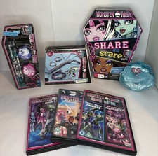 Monster High Bundle, Share Or