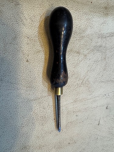Stunning vintage carpenters - stunning,