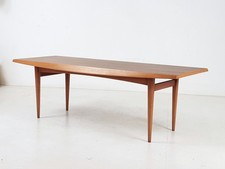 BEAUTIFUL COFFEE TABLE / TV