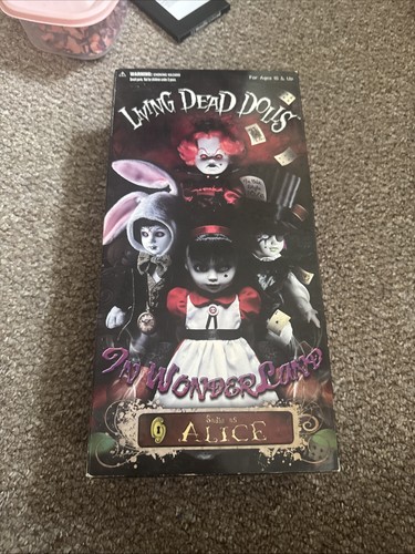 Living dead dolls alice - dead,