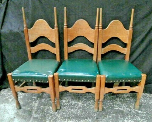 Three arts and crafts oak - arts,