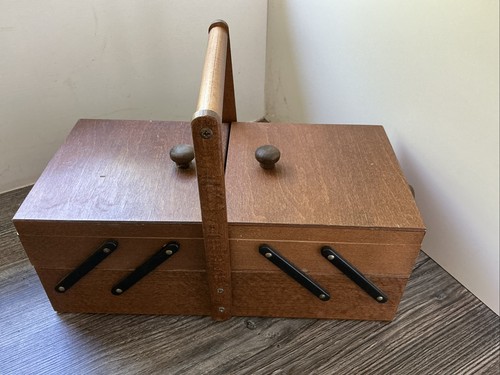 Wooden concertina sewing box - sewing,
