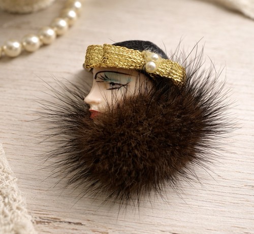 Vtg lady face brooch - vtg,