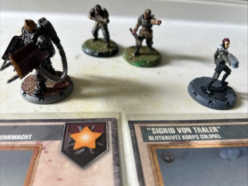 Dust tactics lara - dust,