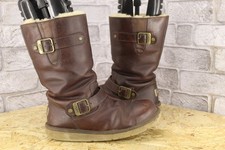 BROWN LEATHER SHEEPSKIN UGG