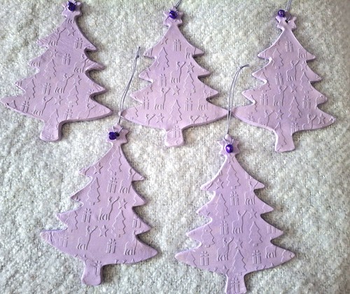Lilac xmas tree hanging - x,