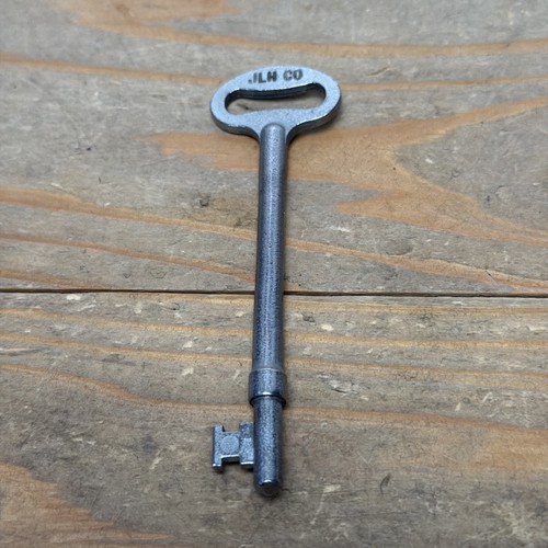 Jlh vintage skeleton key - vintage,