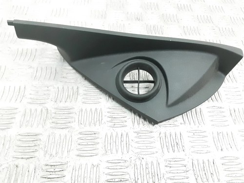 Volvo v50 dashboard side - v50, mw