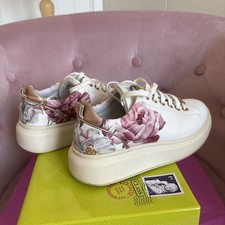 Iconic Ted Baker Off White Pink Floral Trainer Shoes With Rose Gold Trim UK Sz 3
