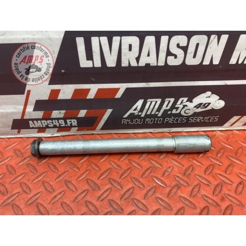 Front wheel axle honda - front,